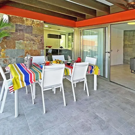 Salobre Par 4 N 14 * San Bartolomé